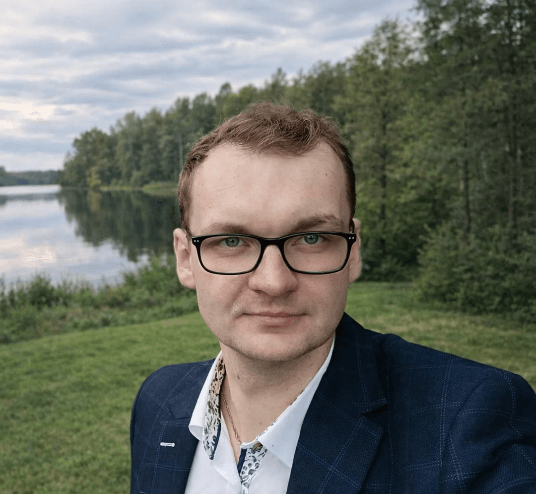 Tomasz Kadłubowski - Web Developer
